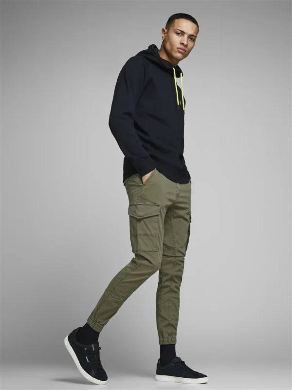 JACK AND JONES / PANTALÓN CARGO EN VERDE - Imagen 2